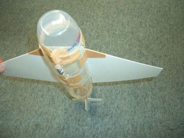 �O������